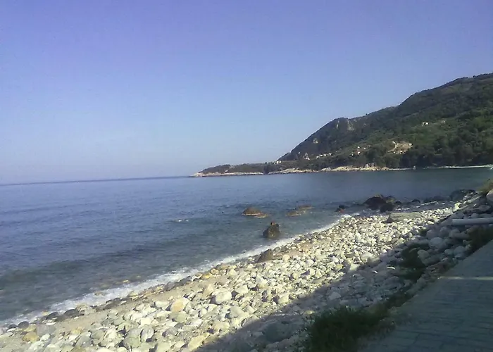 בית נופש Triantafyllia's House Agios Ioannis (Thessaly)